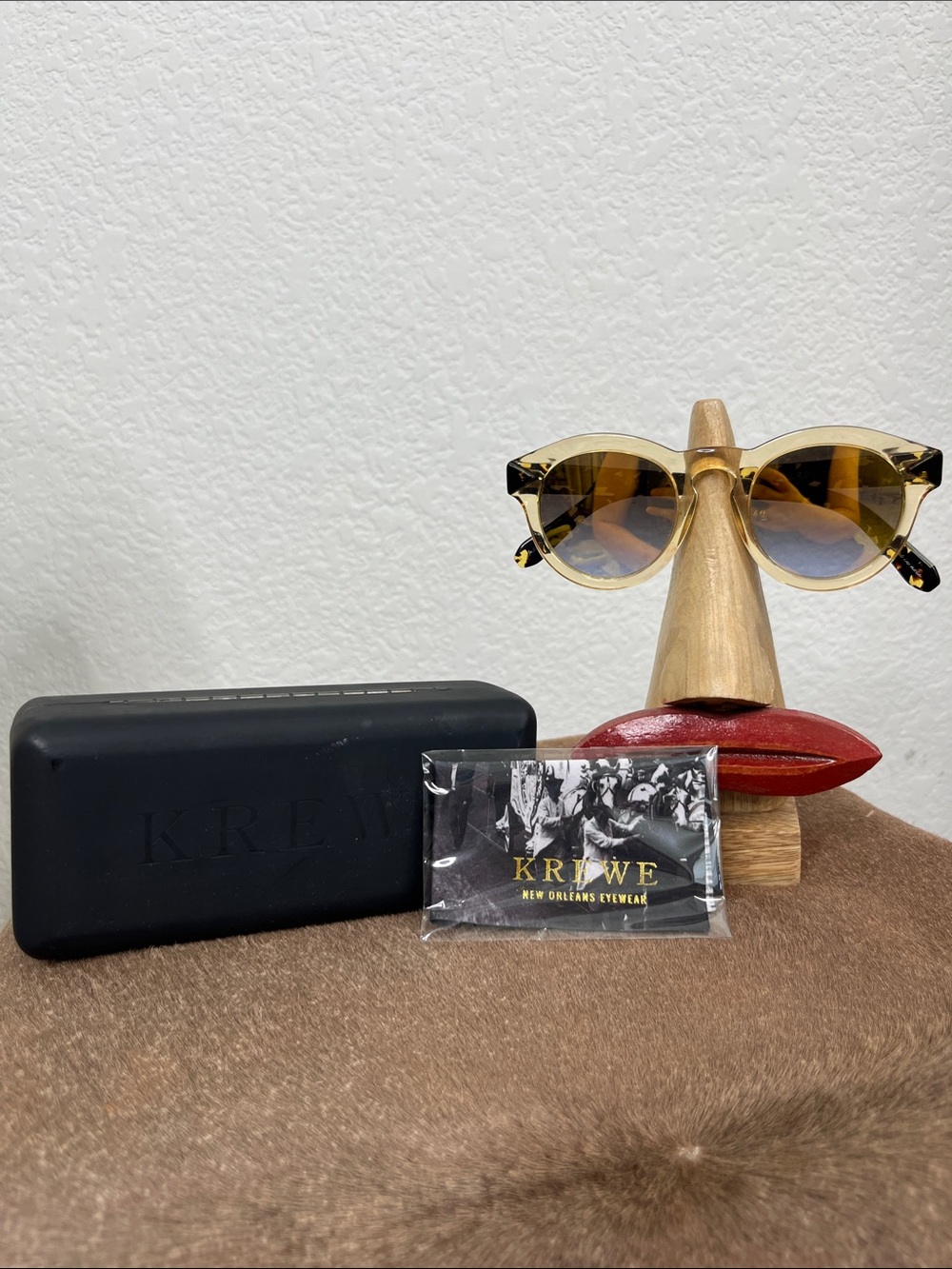 KREWE Toulouse Sunglasses in Tortoise Shell Champagne Hardcase Mirrored Lenses